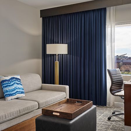Springhill Suites By Marriott Denver Downtown Экстерьер фото