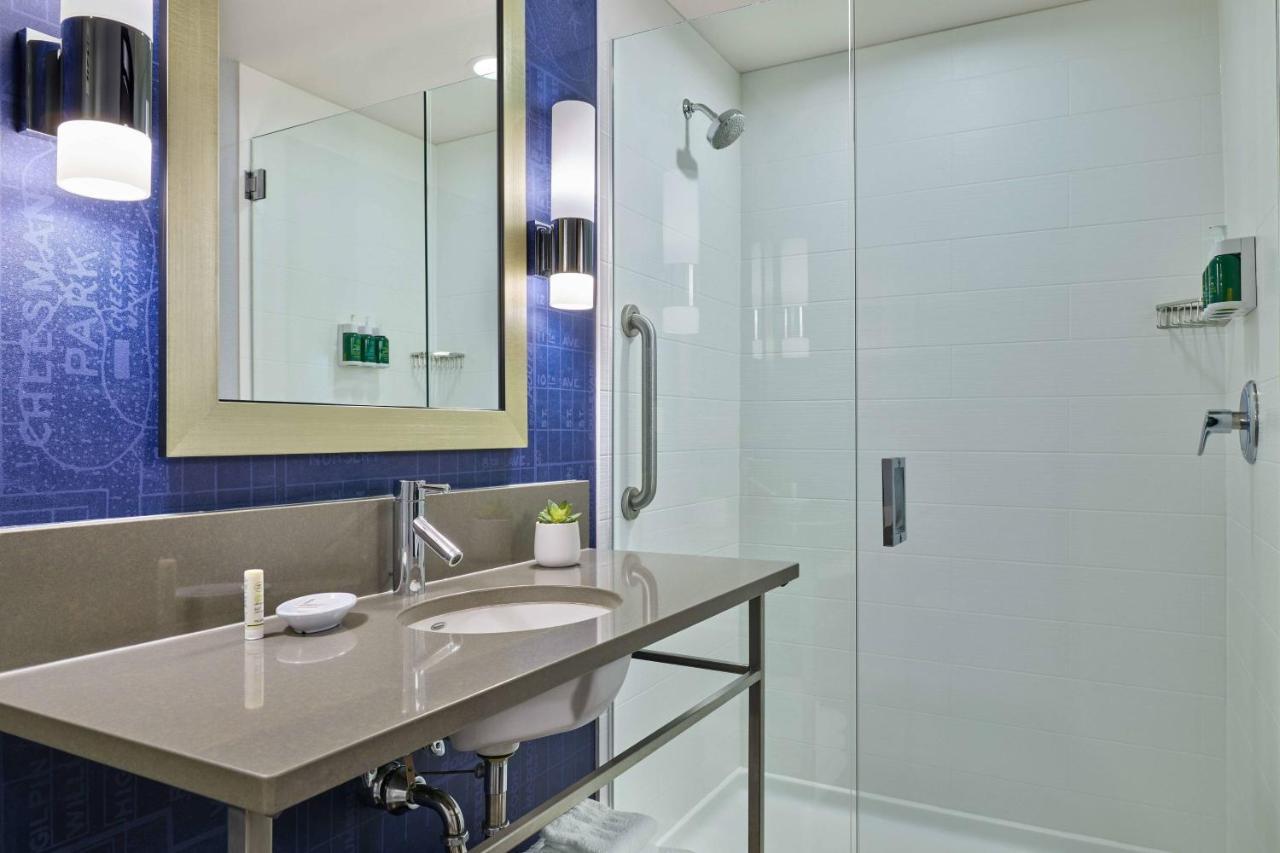 Springhill Suites By Marriott Denver Downtown Экстерьер фото
