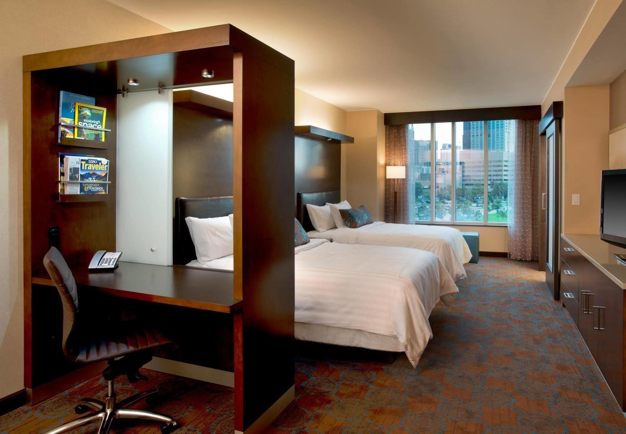 Springhill Suites By Marriott Denver Downtown Экстерьер фото
